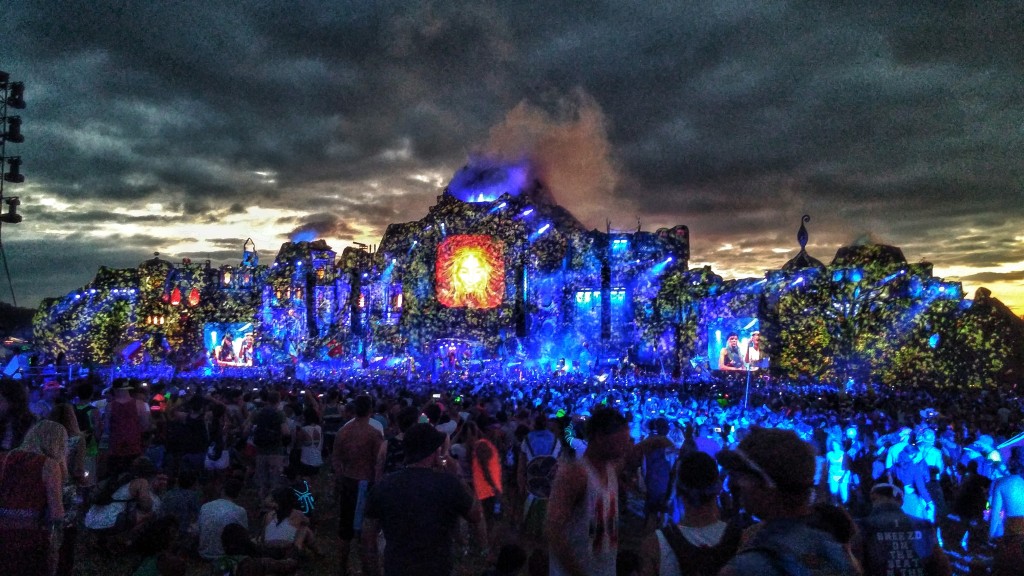 tomorrowworld 2014